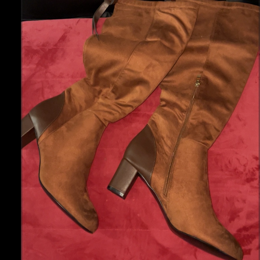 Brown Faux Suede Knee High Boots. Size 11. Brand new.
